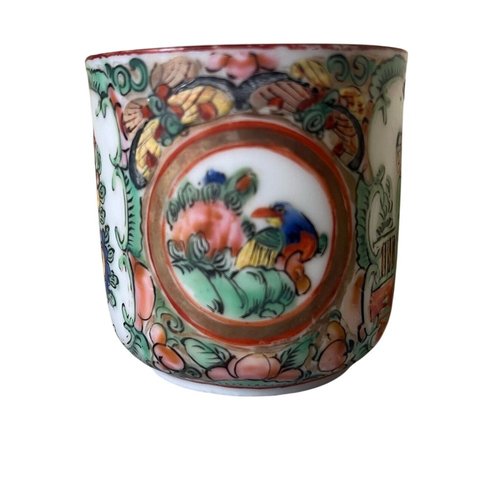 Famille Rose Medallion Chinese Porcelain Demitasse Cup Vintage Stamped Colorful - Picture 4 of 10